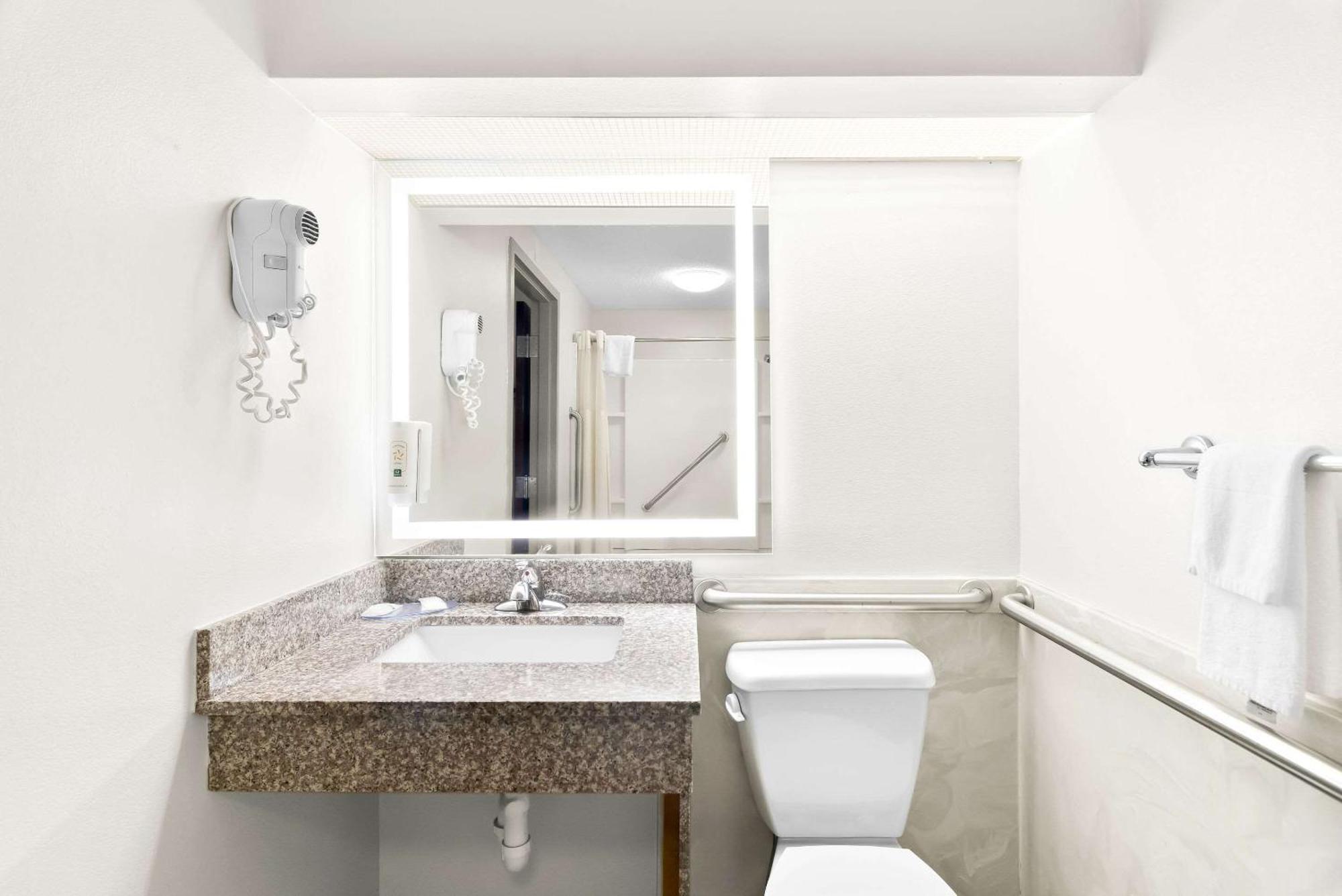 Quality Inn Russellville Dış mekan fotoğraf